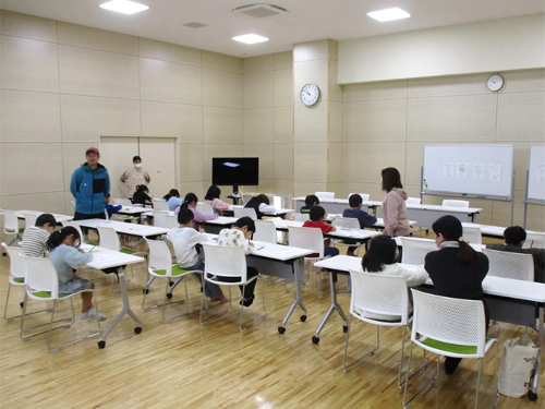 筑後南コミュニティーセンターでのワークショップ